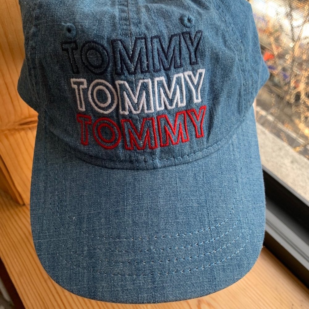 Tommy Hilfiger Baseball Cap